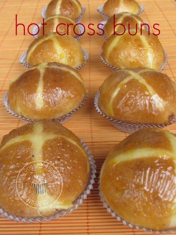 hot cross buns per re-cake e per...noi!!