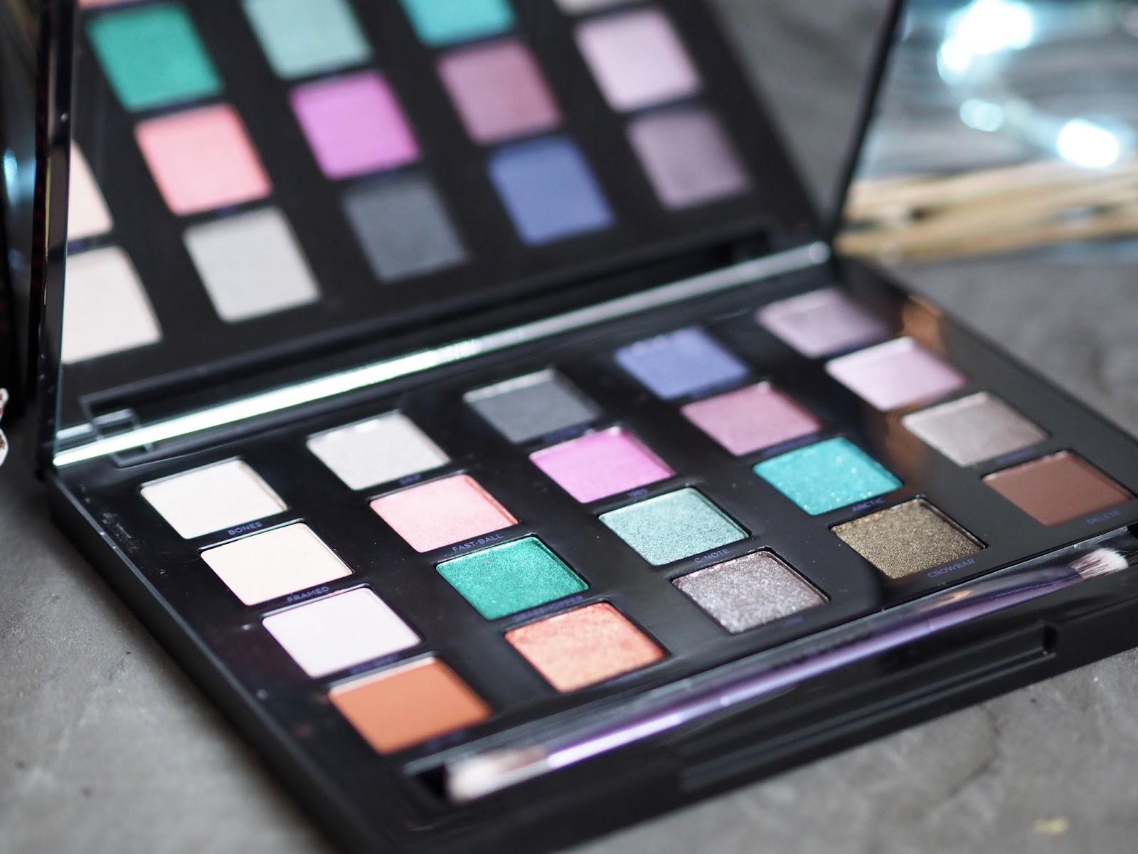 Gift guide christmas beauty makeup under Christmas Gift Guide – Best Of: Gifts For Makeup Lovers