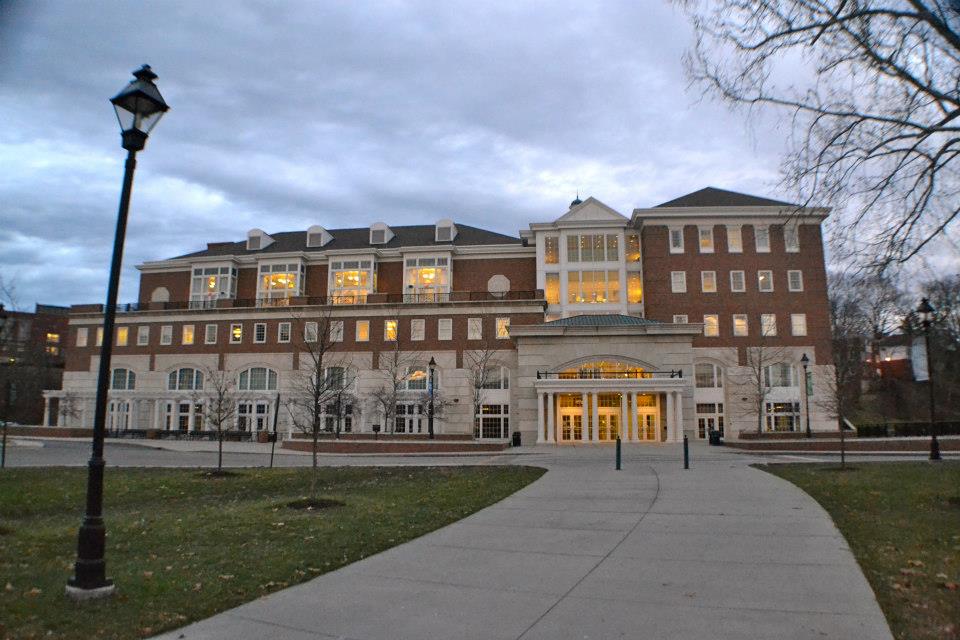 Tak Ada Skripsi Di Amerika Yusran Darmawan