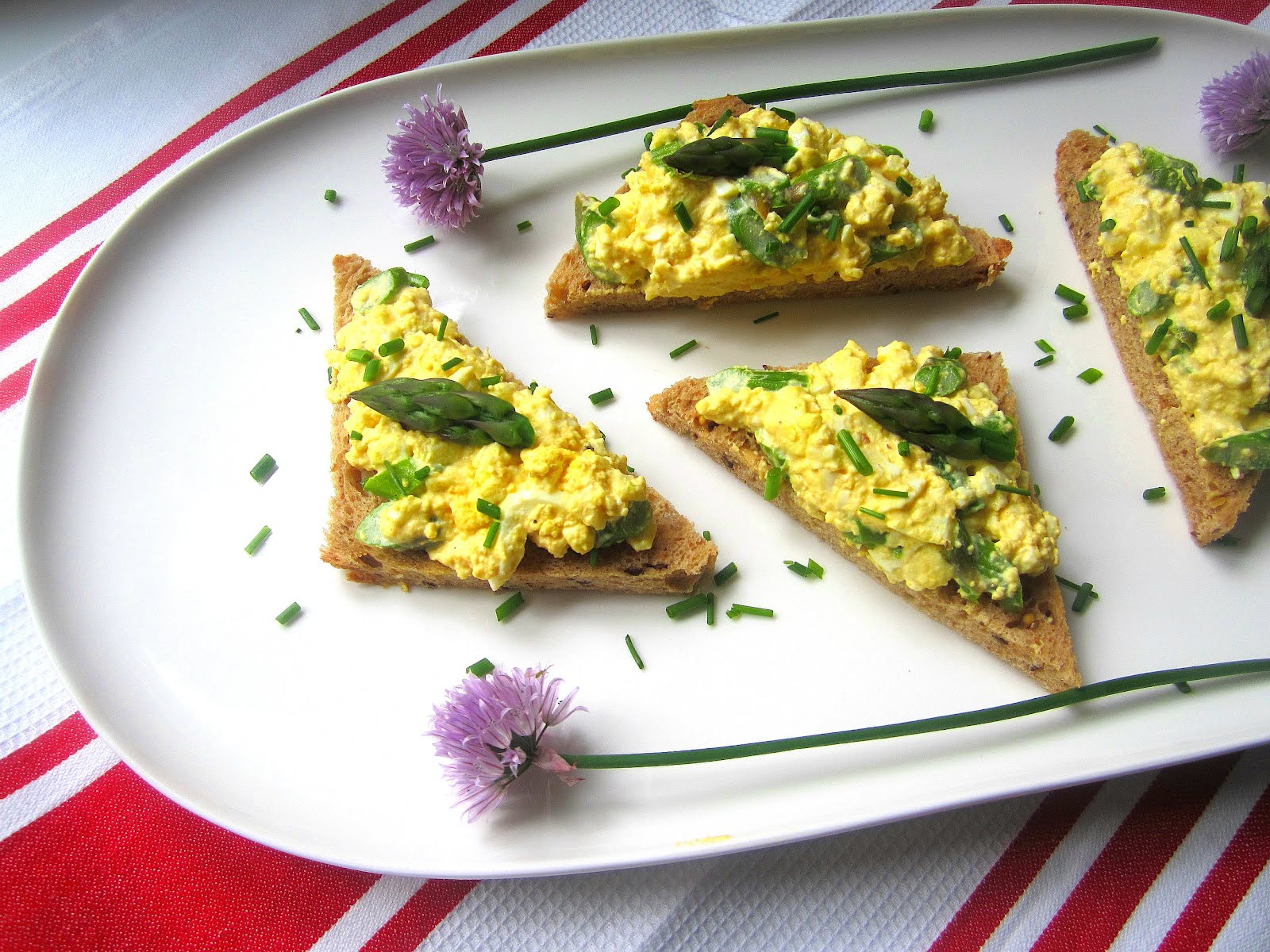 Egg Salad & Asparagus Tartines