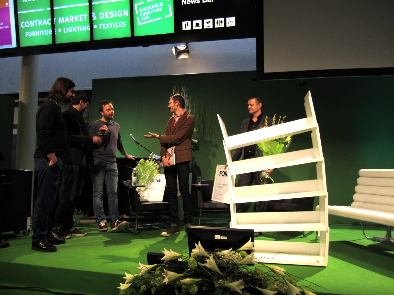Fru Form + 1 award to Thomas Bernstrand and Swedese Fru Form + 1 award to Thomas Bernstrand and Swedese