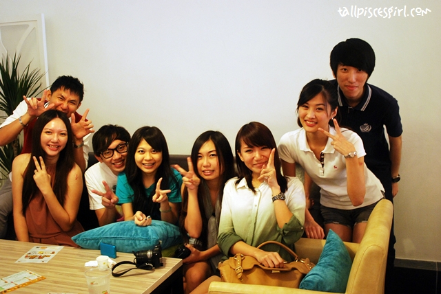 Bloggers' group photo! Bloggers' group photo!