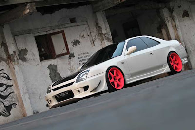 Modifikasi Mobil Honda Prelude 2002