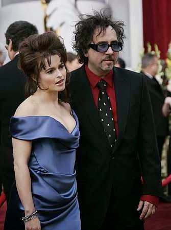 burton dating Around the same time, burton began dating actress helena bonham carter, 40, whom he met while directing her in 2001’s planet of the apes. burton dating Around the same time, burton began dating actress helena bonham carter, 40, whom he met while directing her in 2001’s planet of the apes.