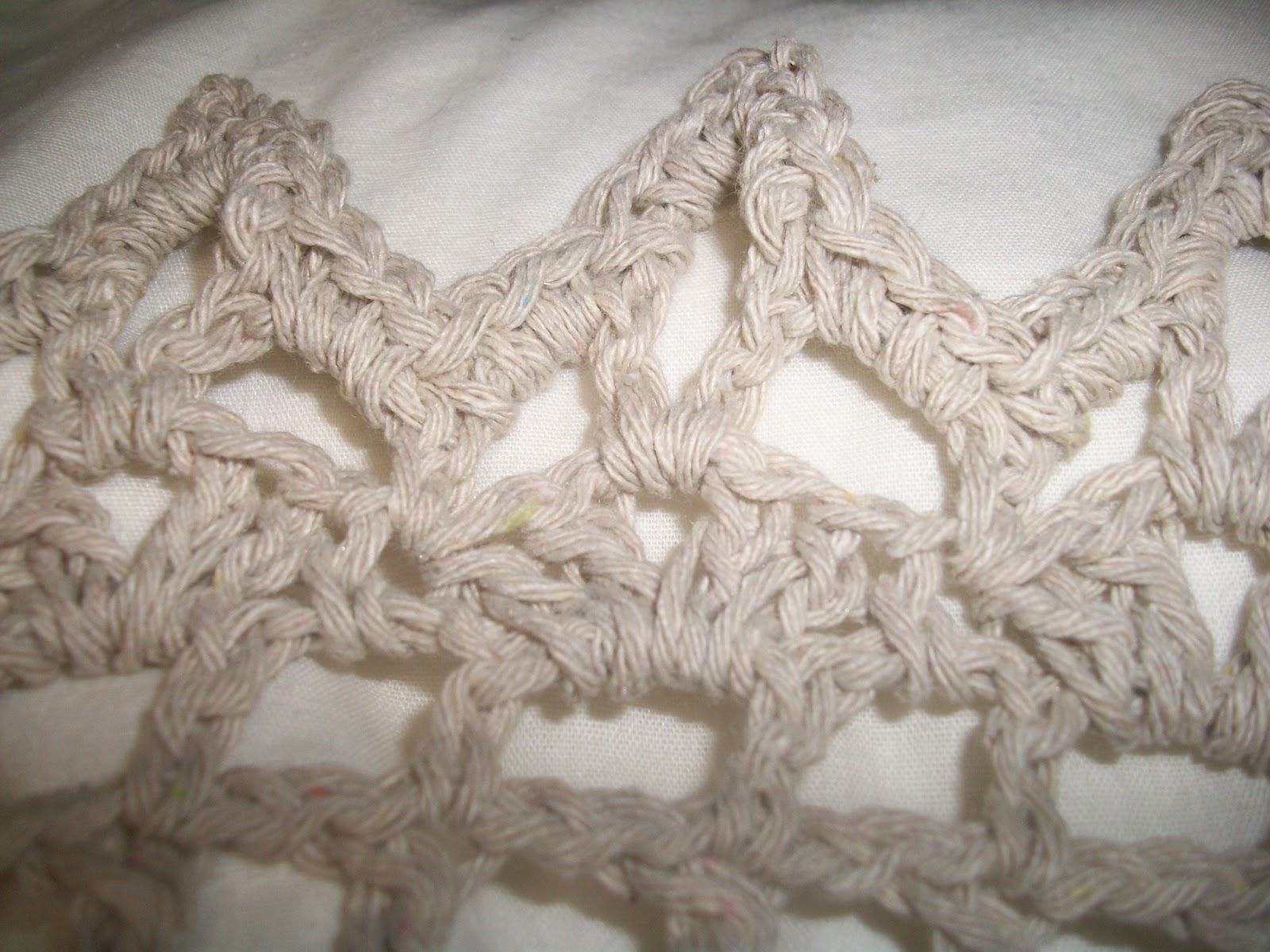 Creative Bling: Crocheted Curtain Edging