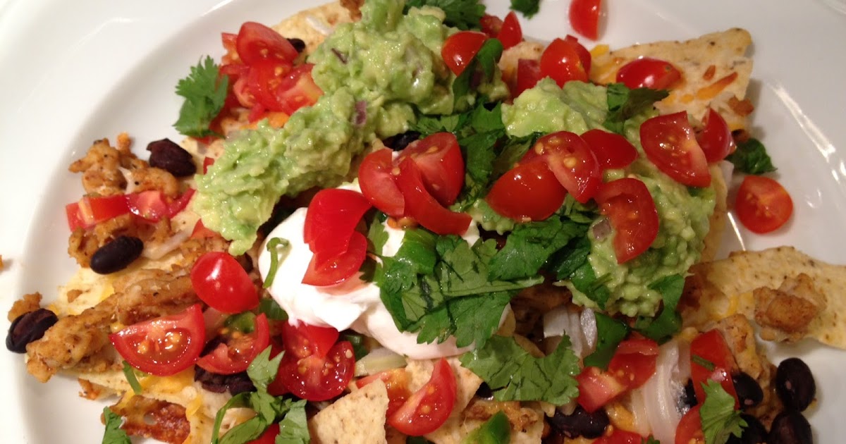 Pineapple Grass Loaded Chicken Nachos