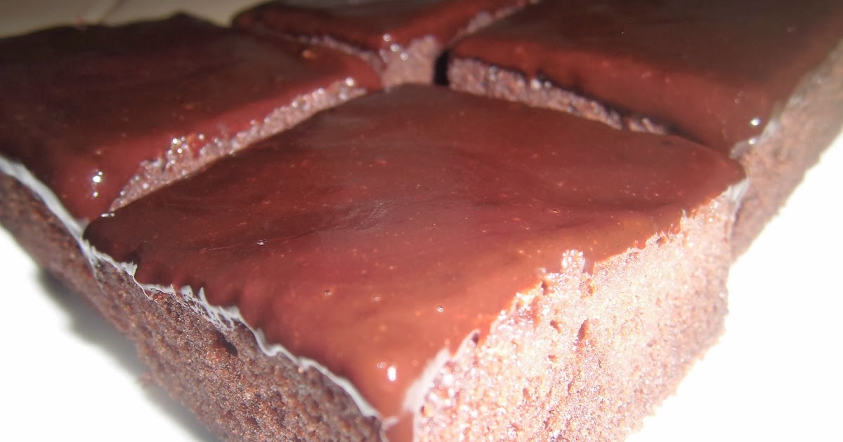 ÇİKOLATA SOSLU BROWNİ TARİFİ
