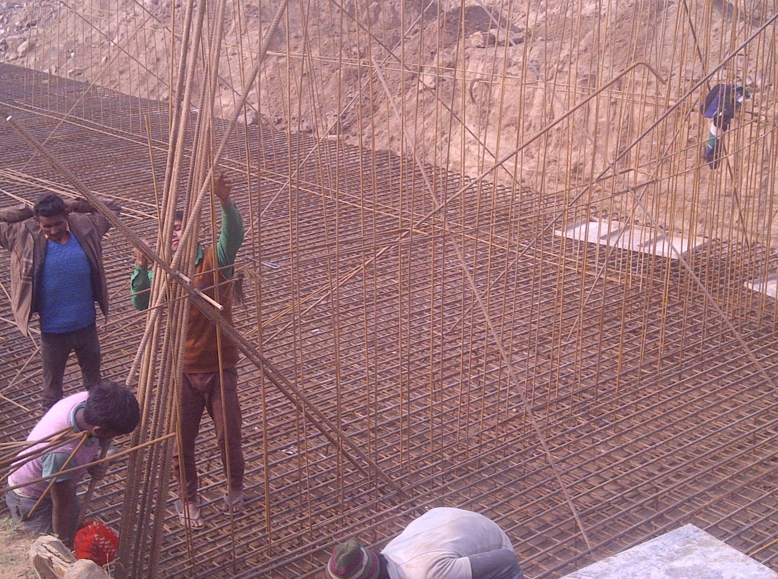 Practical Civil Engineering Working on counterfort retaining wall