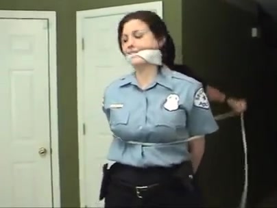 Tied police woman fuck with ohmibod xxx pic