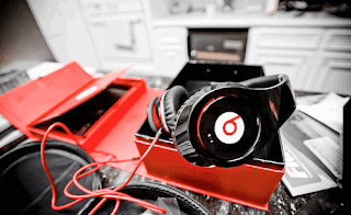 Kaizen lifestyle beats by dre black Kaizen lifestyle beats by dre black