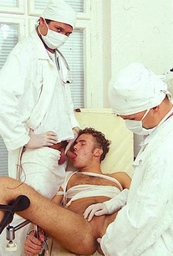 http://4.bp.blogspot.com/-3OSiYrInkqI/TnsHZ3FLcKI/AAAAAAAAa1c/RGaYTuxFKms/s1600/DR-patient.jpg