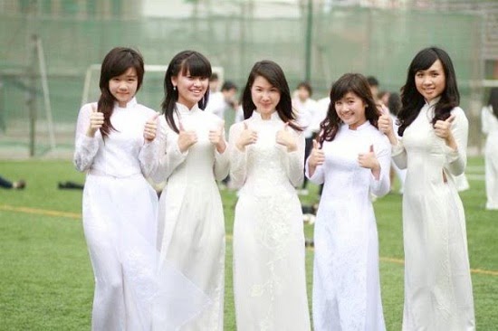 [Image: ao_dai.jpg]