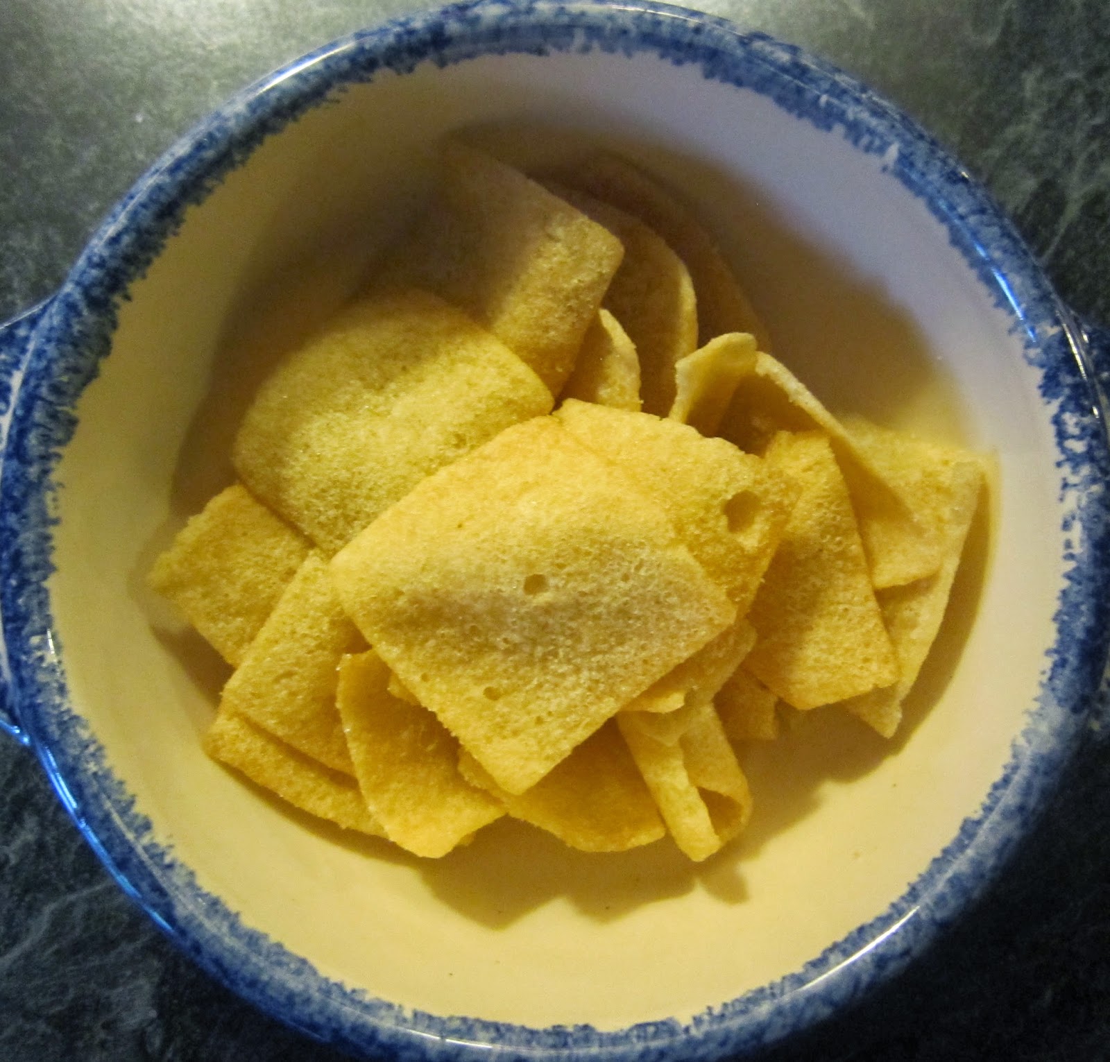 Cheeseburger Crisps & Other Stories Walkers Squares Salt & Vinegar