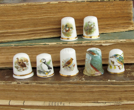 Зимородки, наперстки, Thimbles