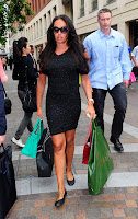 Tamara Ecclestone carrying her shopping bags