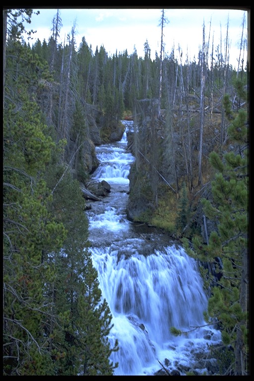 Amazing waterfall desktop wallpapers 1440x900 Amazing One: AMAZING WATERFALL