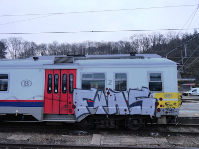 Action painting bringing art to the trains