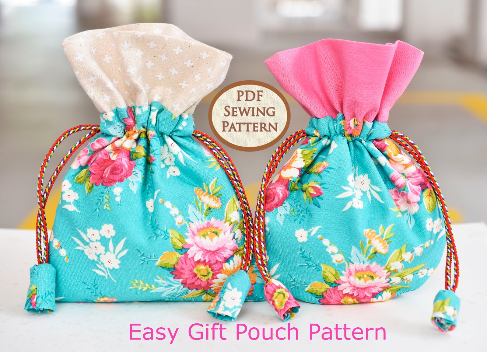 Fully Lined Front Zippered Pouch Tutorial Projects by Jane