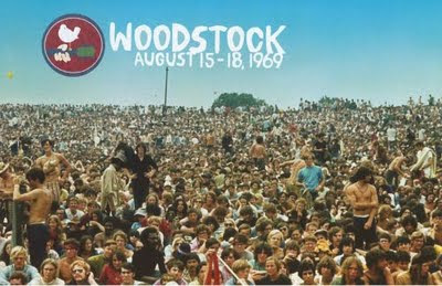 http://1.bp.blogspot.com/-NOT2fnCjySs/TydgCEhnY8I/AAAAAAAAAC8/NKaObQjaVao/s380/Woodstock.jpg