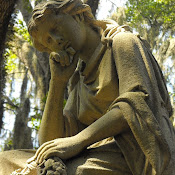 Savannah statue