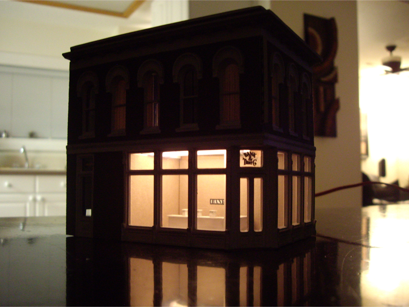 TY'S MODEL RAILROAD The Other Corner Café Kit