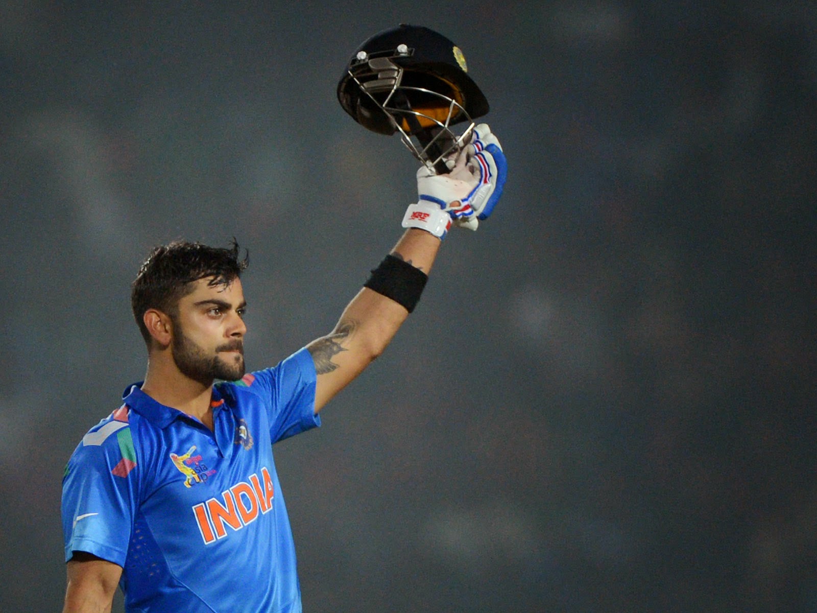 Virat Kohli HD Wallpapers 2014 - Cricket HD Wallpapers Collection