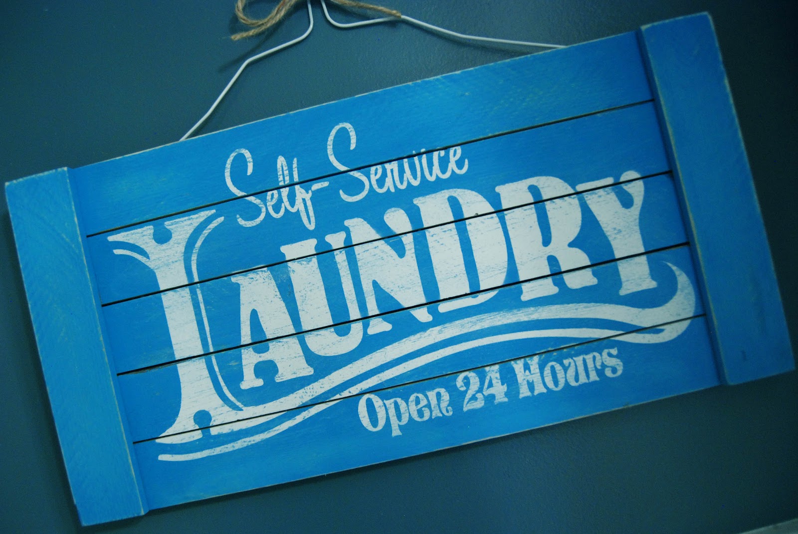 Easy DIY Distressed Laundry Sign Burton Avenue