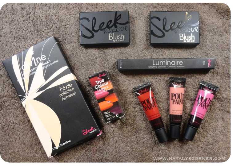 Haul+Sleek+Blushes+Luminaire+Nude+Au+Naturel+Palette+Pout+Paint.png