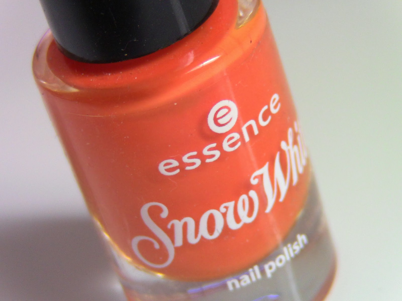Blogsale Von Luyana Nagellacke Essence P2 Catrice Usw