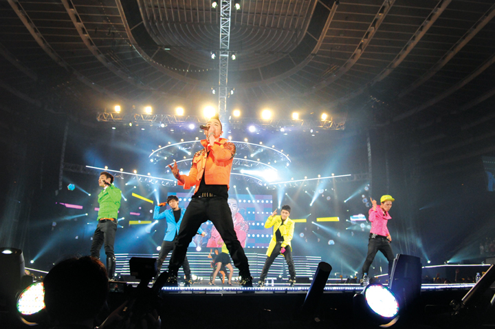 [Pics] Big Bang "Love & Hope Tour 2011" - Sitio de la campaña especial FOR+BIGBANGUPDATES+LOVE+AND+HOPE+TOUR+SPECIAL+BIGBANG-8