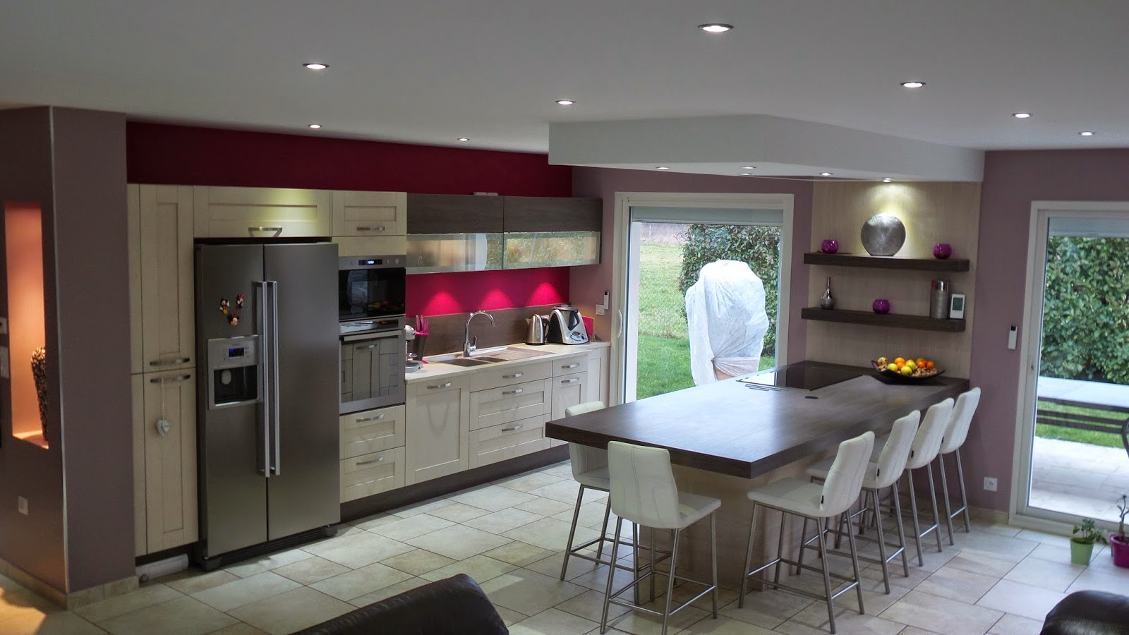 Cuisine rouge plan de travail blanc: tendances : cuisines en kit ...
