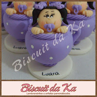 Bebê na Xícara Luara Lilás Bebê na Xícara Luara Lilás