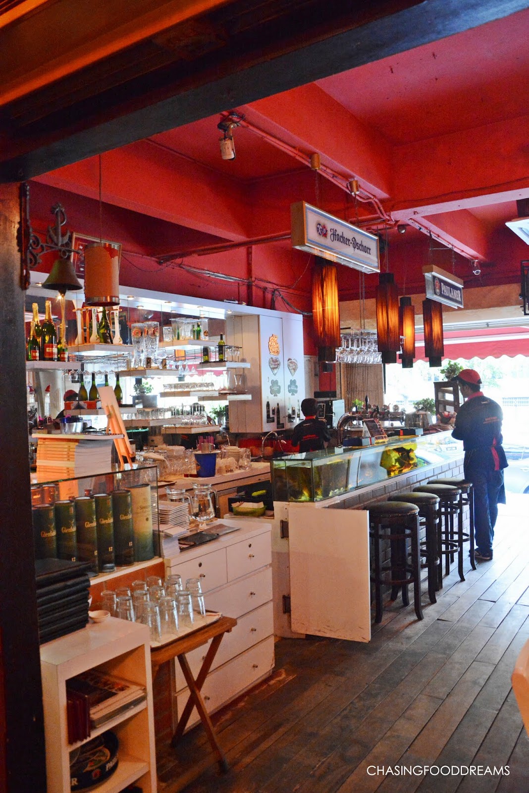 CHASING FOOD DREAMS Boathouse Restaurant & Bar TTDI