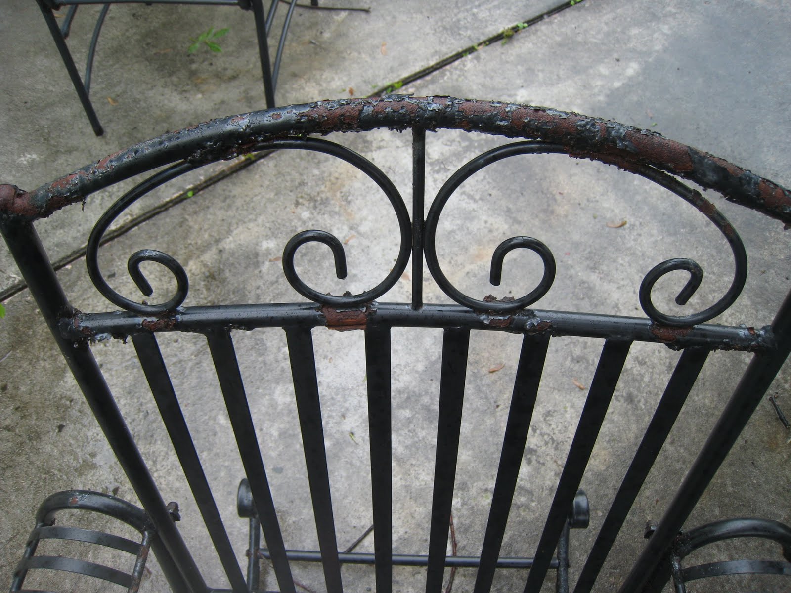 SPRAY PAINT WROUGHT IRON SPRAY PAINT ART