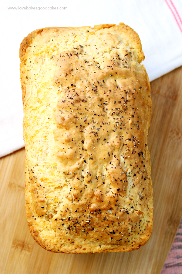 Garlic Cheddar Quick Bread Love Bakes Good Cakes