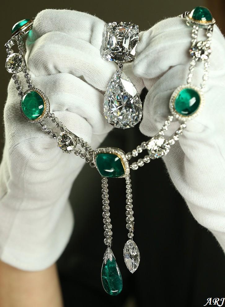 Artemisia's Royal Jewels British Royal Jewels The Delhi Durbar Necklace