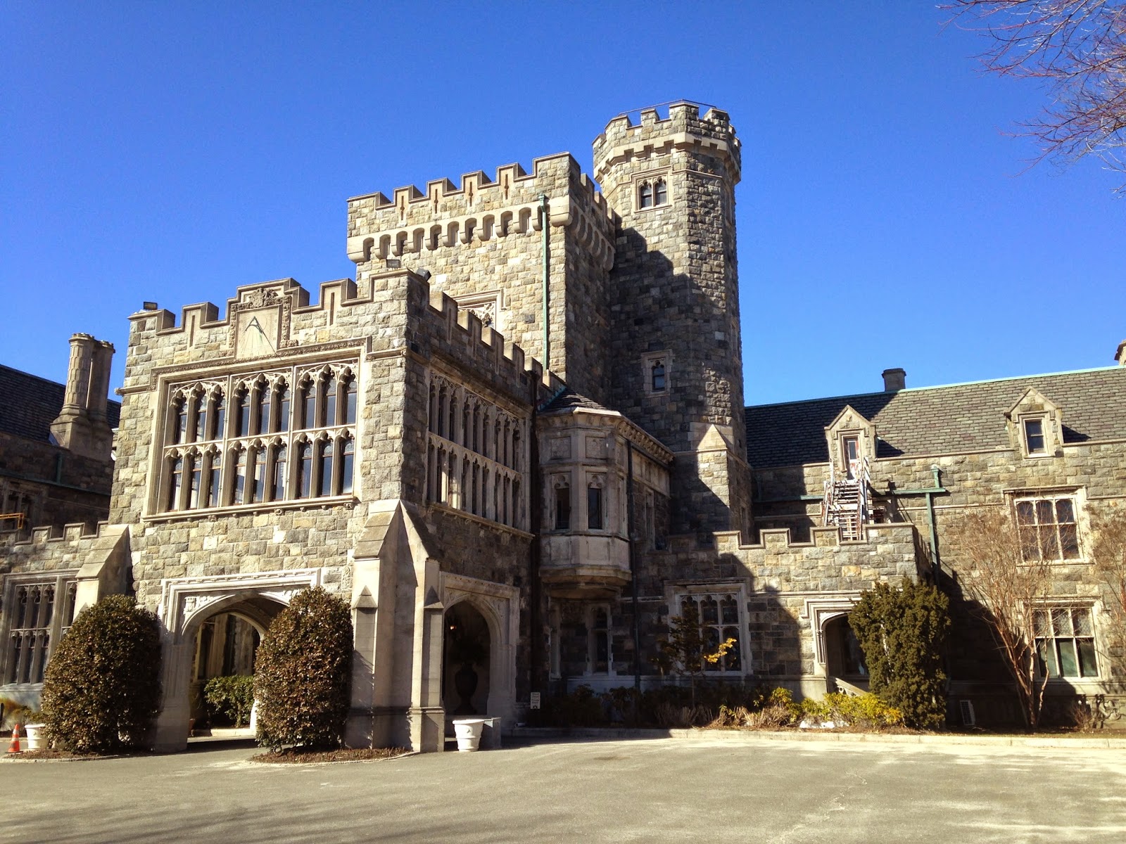 travels Hempstead House, Sands Point Preserve, Long Island, New York