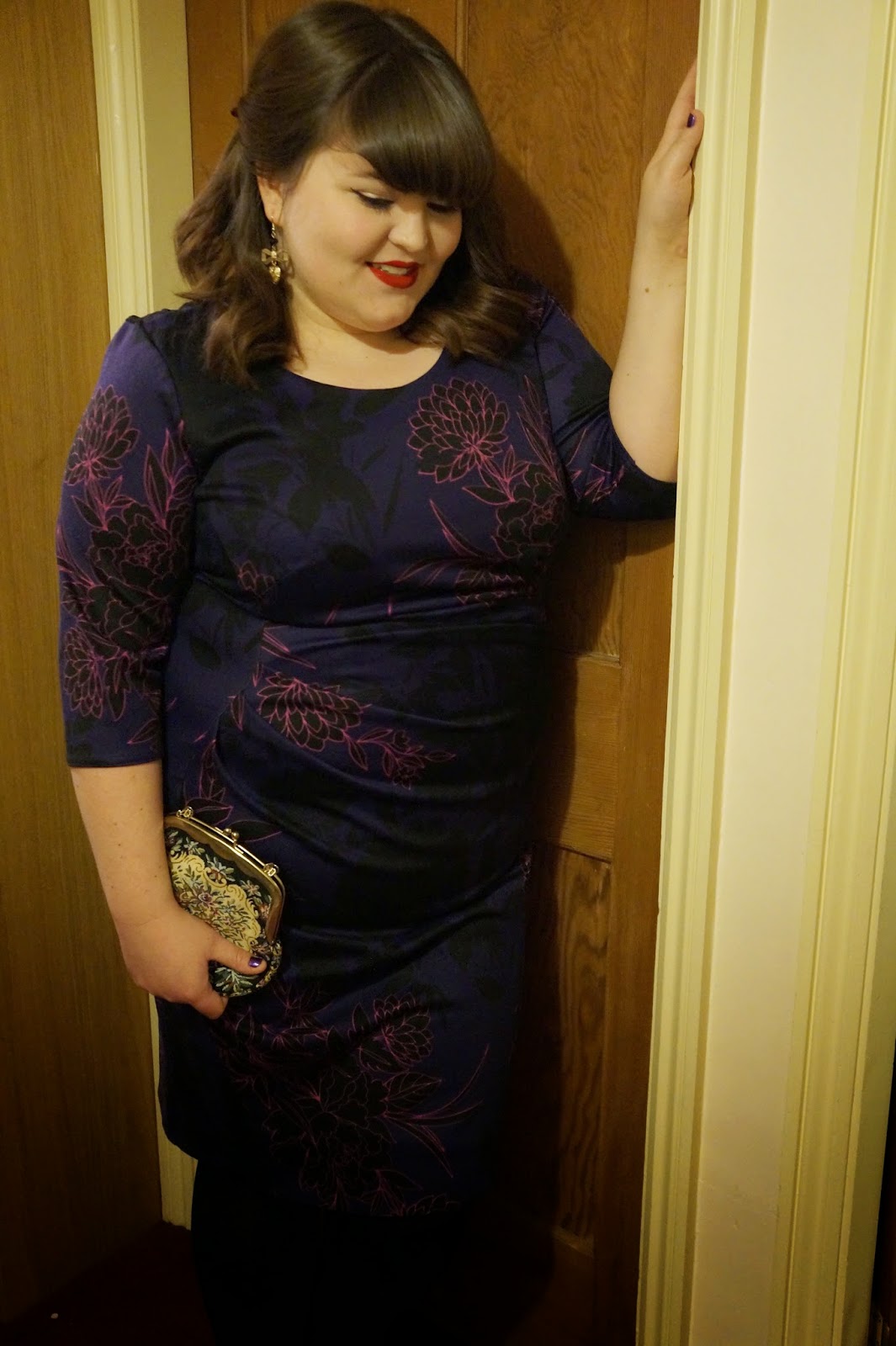 Ladylike Glamour with Scarlett & Jo. | A rose like this.