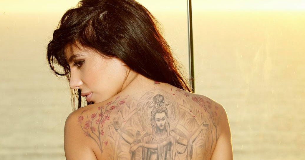 Lela Star Back Tattoo.