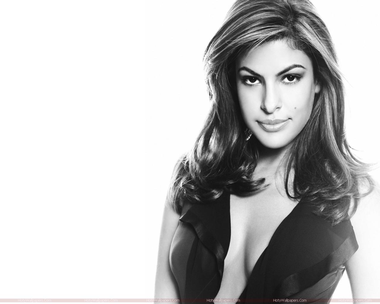 hollywood actress perfume eva mendes glamorous wallpapers fun hungama hollywood actress perfume eva mendes glamorous wallpapers fun hungama