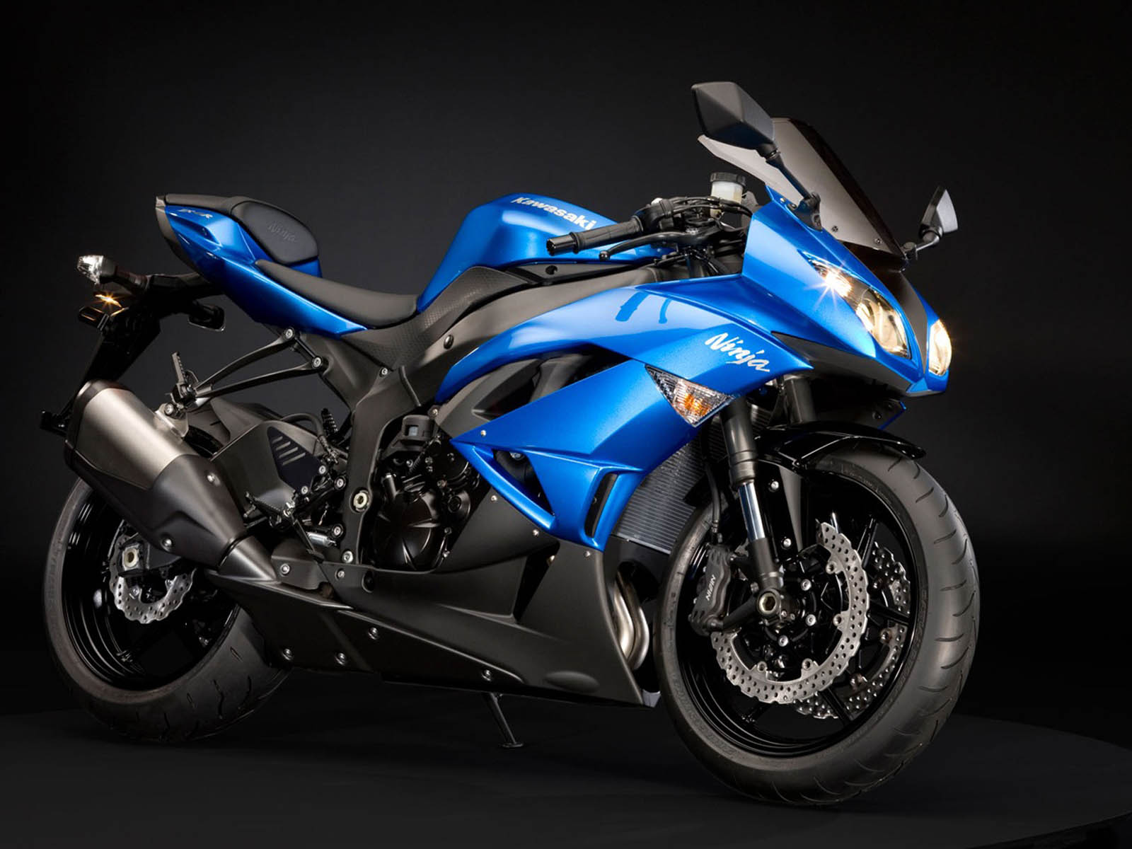 Kawasaki Ninja Zx 6r Blue HD Wallpaper Wallpaperrs