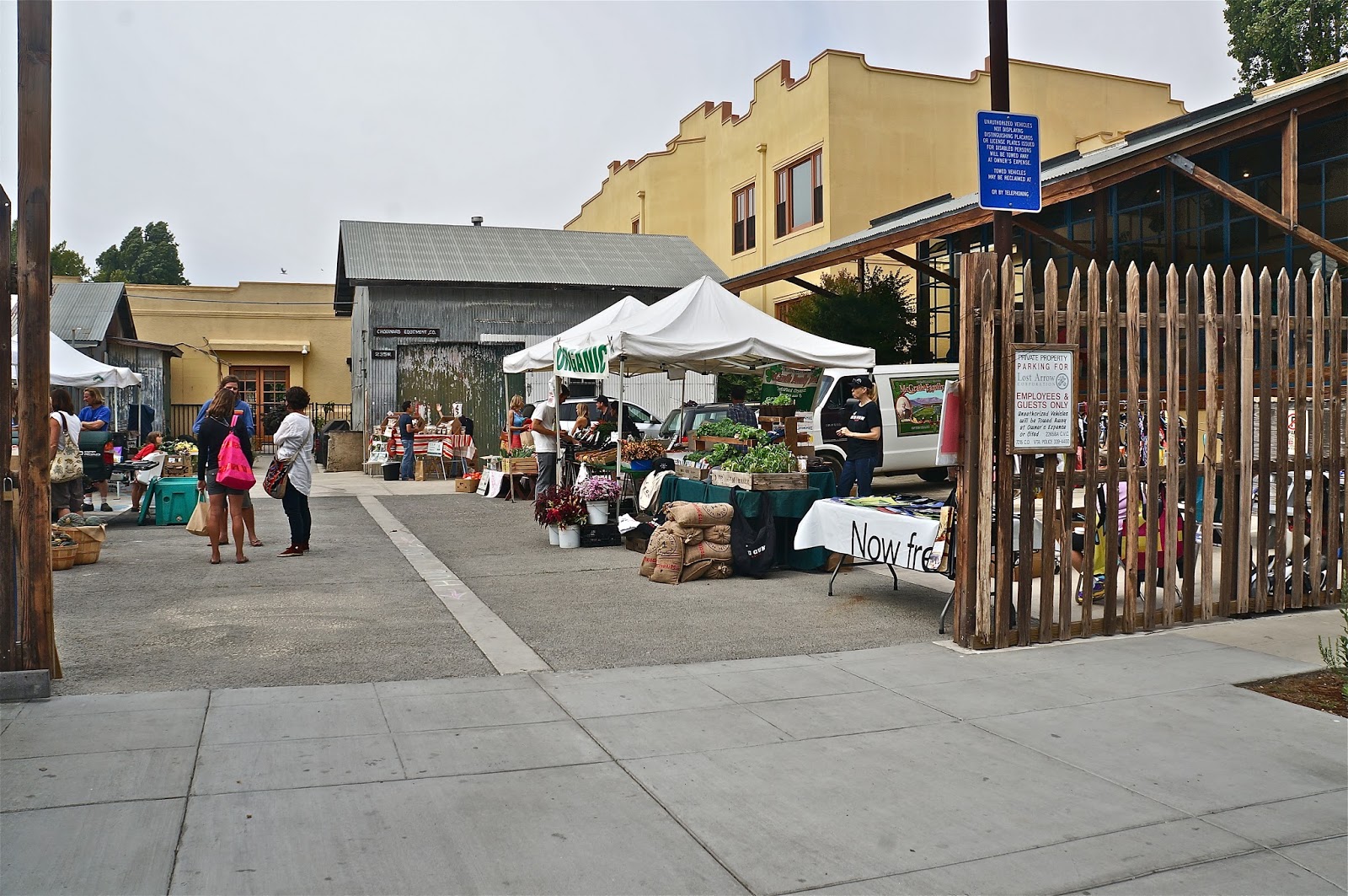 the FoodSavant Patagonia's Thursday Farmers' Market Full of Local