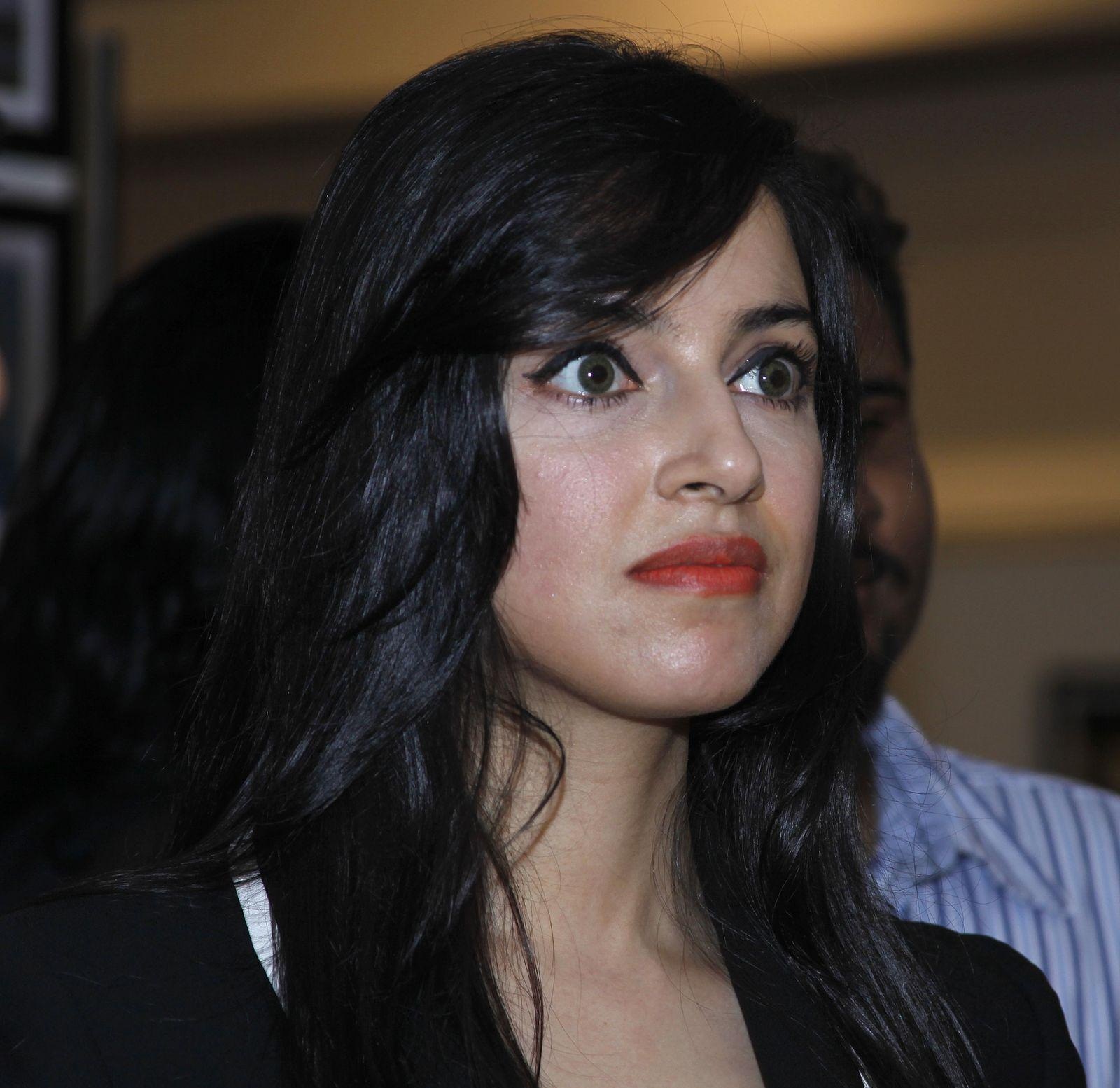 divya khosla kumar wallpapers free download indian hd divya khosla kumar wallpapers free download indian hd