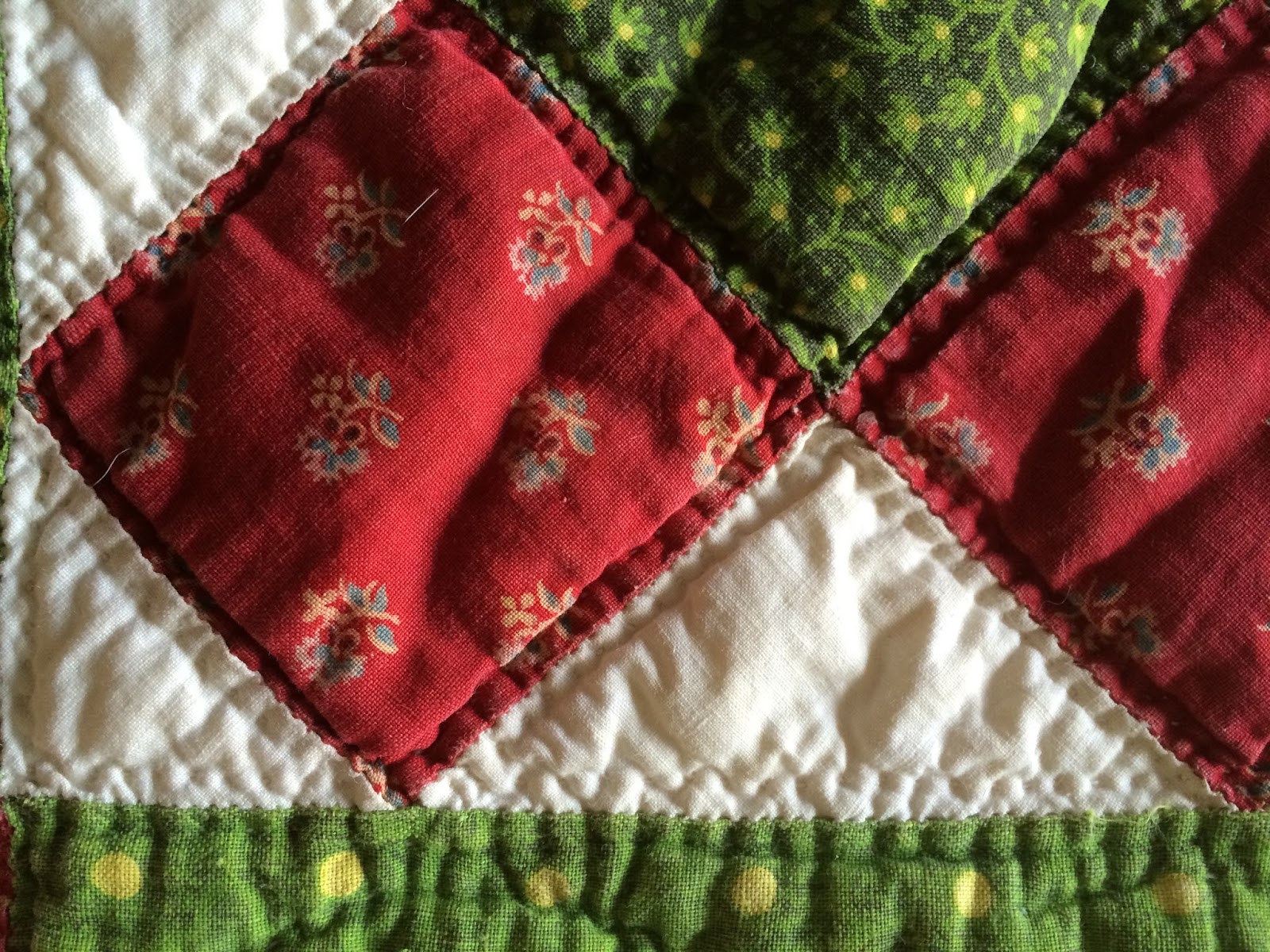 Gone To The Beach A Red and Dill Pickle Green Quilt for Christmas
