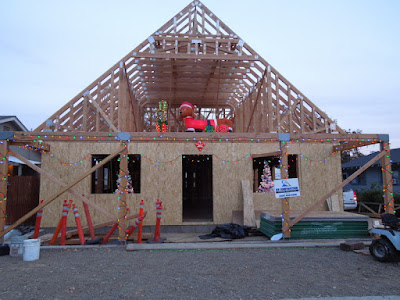 Vine Street Decorated New Construction, 2015, ©B. Radisavljevic