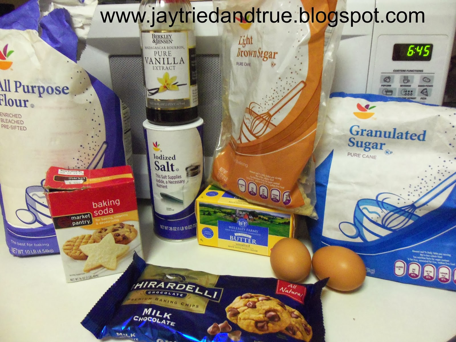 Jay Tried and True Hershey's Classic Milk Chocolate Chip Cookies