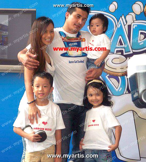 11 GAMBAR NOSTALGIA AARON AZIZ