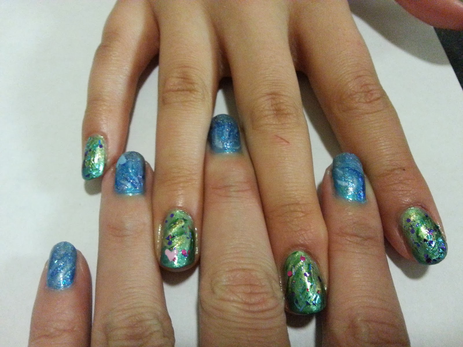 4. "Dailymotion Nail Art Tutorial featuring Elsa from Frozen" - wide 8