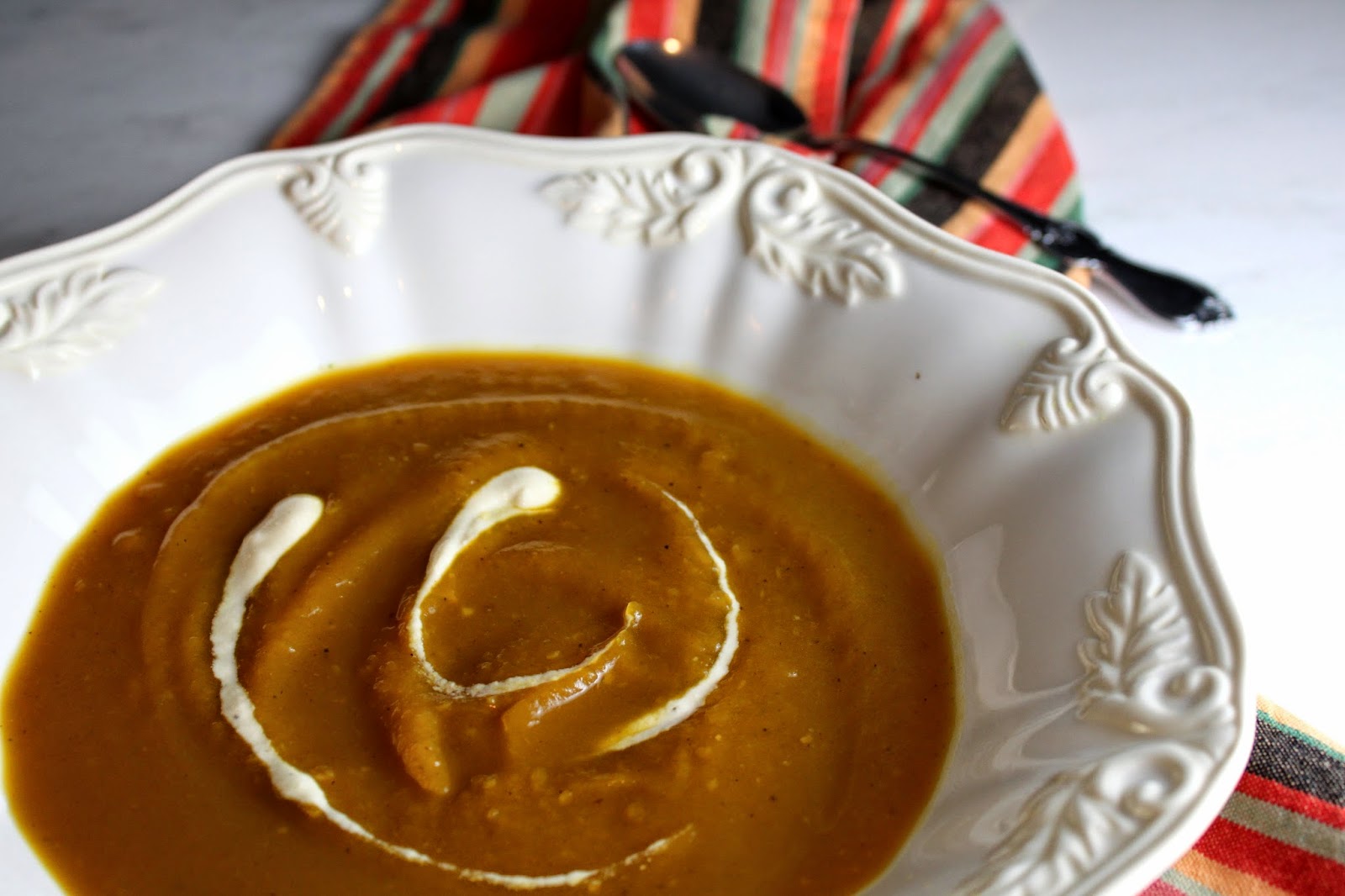 Fat and Happy Blog Five Spices Pumpkin Soup with Orange Pepper Cashew