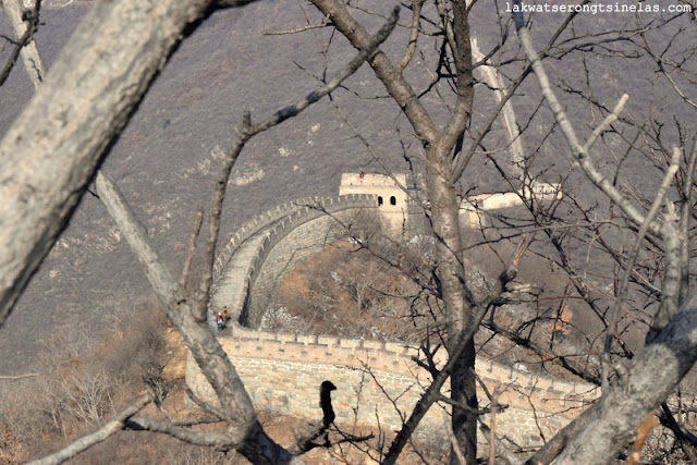 THE GREAT WALL OF CHINA AT MUTIANYU THE GREAT WALL OF CHINA AT MUTIANYU